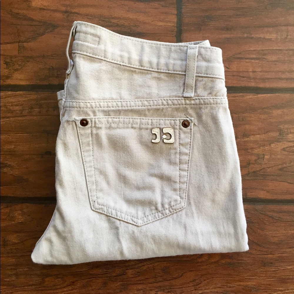 Spring must-have!! Joe’s Cigarette Leg Jeans ✨